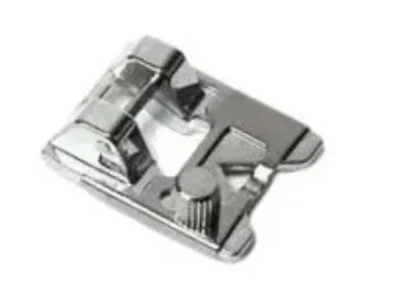 Calcador de Metal para Lantejoula Cordão e Fitas com Regulagem